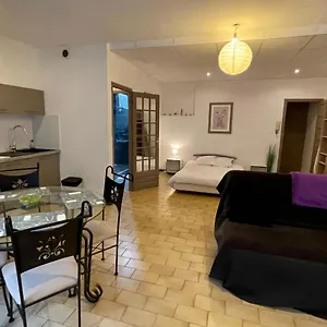  Appartement Patio Centre